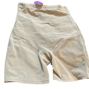 Avidlove High-Waisted Shaping Shorts ‎ Nude | Seamless Control Top | NWT. Small.